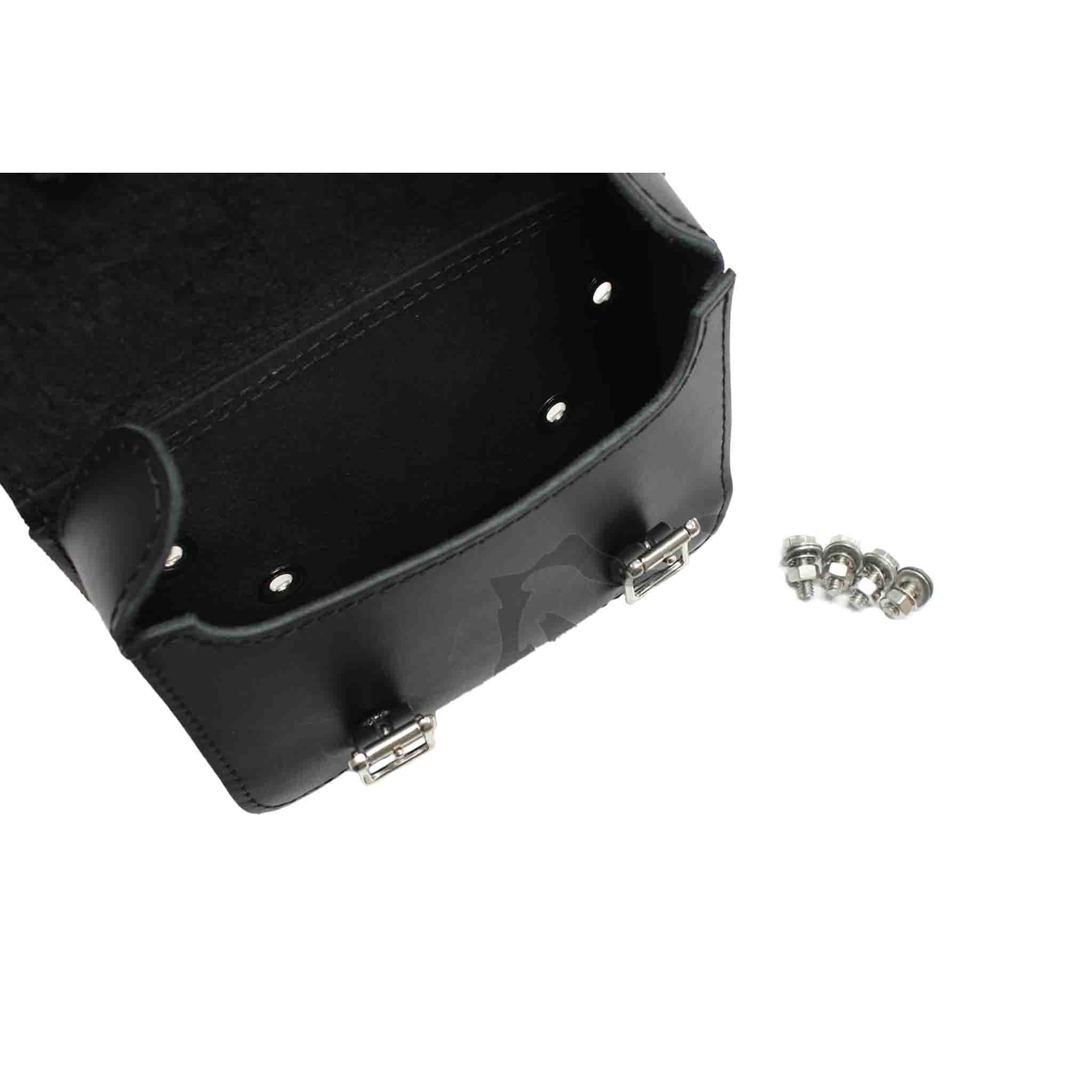 Upgrade your Harley-Davidson® Dyna with the DBB03 Dyna Bolt On Battery Bag. Hand crafted in USA with premium leather and top quality hardware. Durable and stylish, it's the perfect fit for your motorcycle.